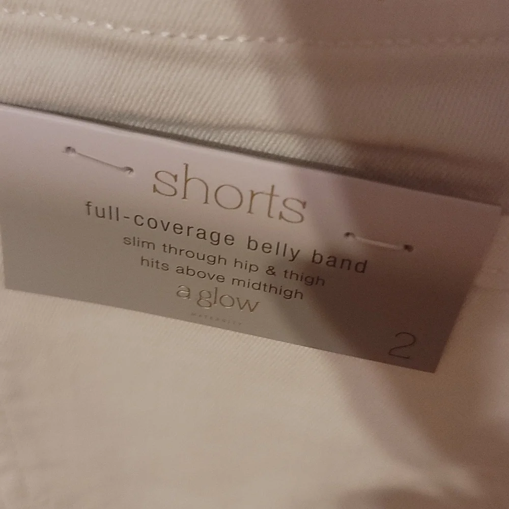 A:GLOW MATERNITY DENIM SHORTS: FULL PANEL: WHITE: NWT: SZ 2